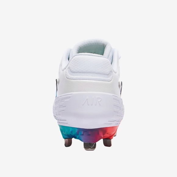 Nike Zoom Hyperdiamond 3 Elite Softball Cleats - Picture 3 of 12